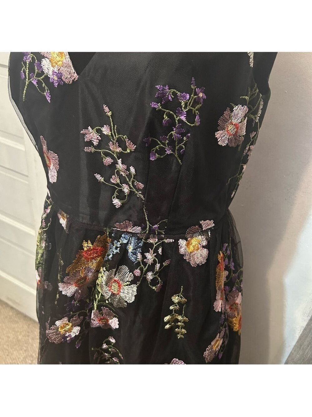 Adrianna Papell High Low Embroidered Gown Dress Floral V Neck Pockets Lined - Picture 2 of 8